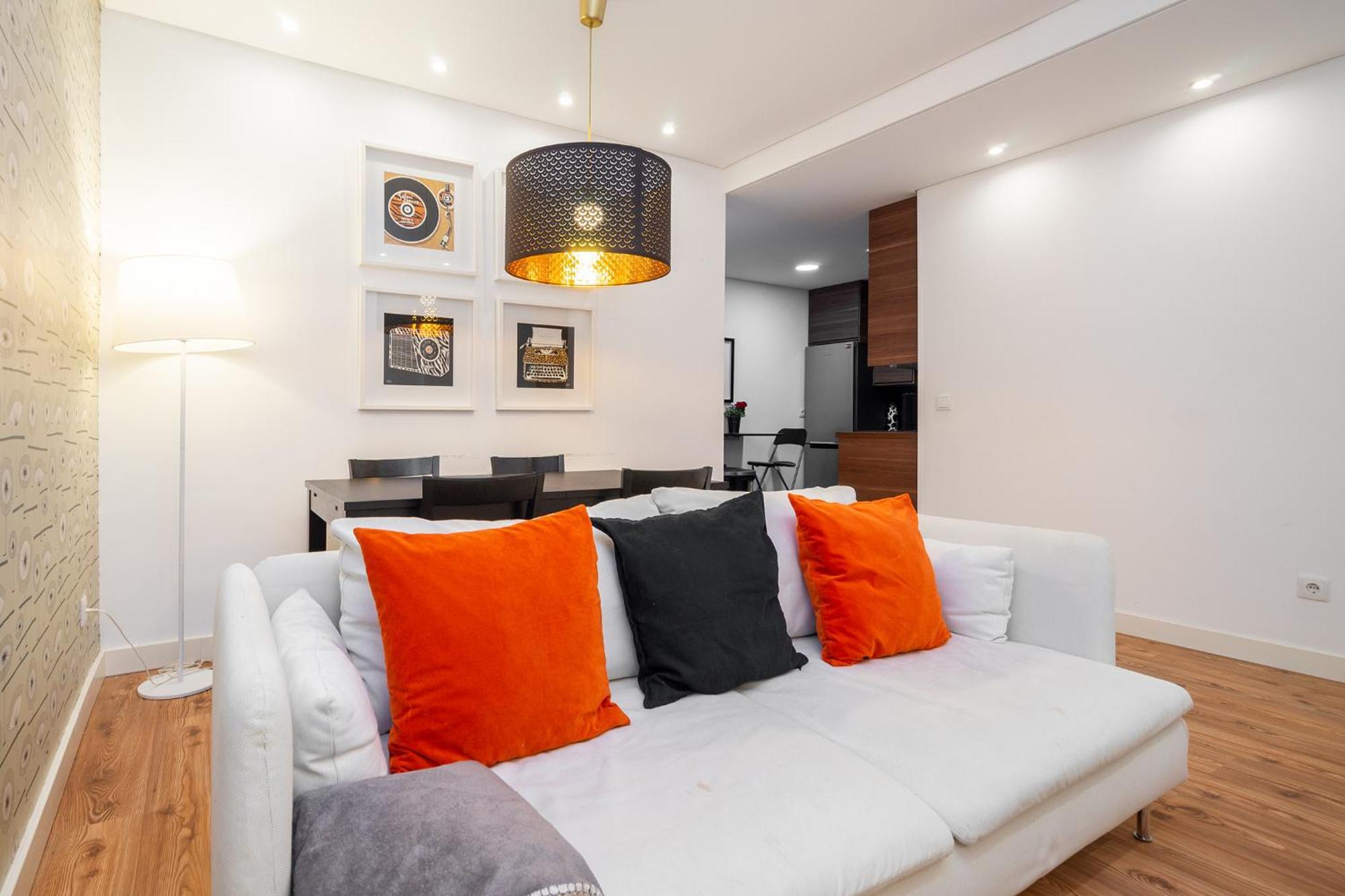 Appartement Whome Oasis Extravaganza: Lisbon's Supreme Retreat
